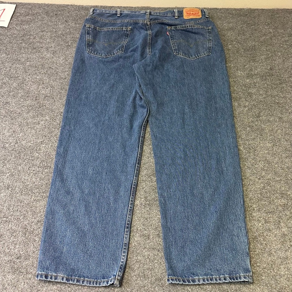 Levi's Jeans Mens Size 42x32 Blue 550 Relaxed Fit Tapered Leg Denim Casual Pants